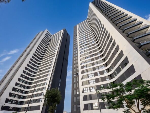 Piso moderno de 2 dormitorios en Malaga Elegant 2-bedroom apartment in Malaga Apartament elegant cu 2 dormitoare în Malaga Élégant appartement 2 chambres à Malaga