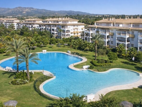 Apartament cu 2 dormitoare în Nueva Andalucia