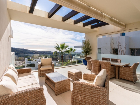 Apartament cu 3 dormitoare în Marbella Club Hills