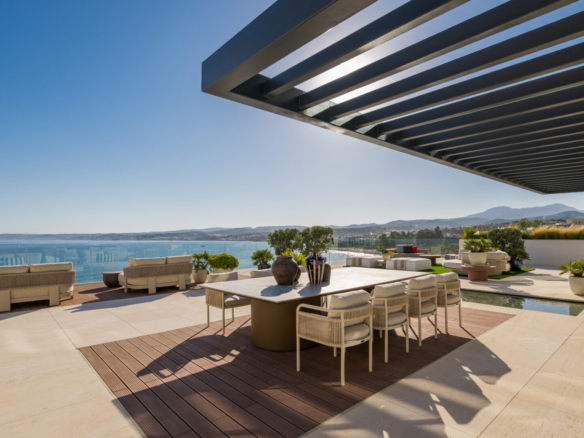 Apartament 3 dormitoare Estepona