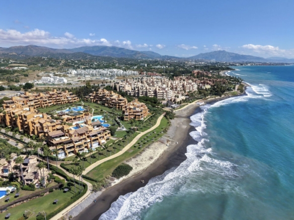 3 Dormitoare de lux în Estepona